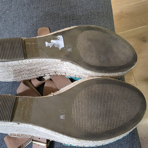 CATO Women's Turquoise and Tan Embellished Sandals. - Picture 6 of 6